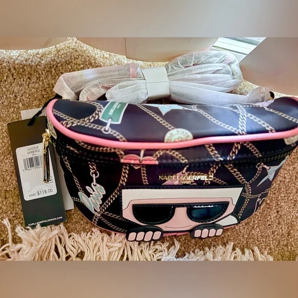 NWT Karl Lagerfeld Paris Amour Signature Patch Belt Bag. - Picture 2 of 3